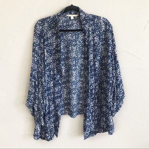 Lc Lauren‎ Conrad Blue Floral Kimono small